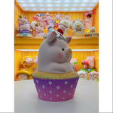 LuLu the Piggy XL Cup Cake 2022 Limited Edition